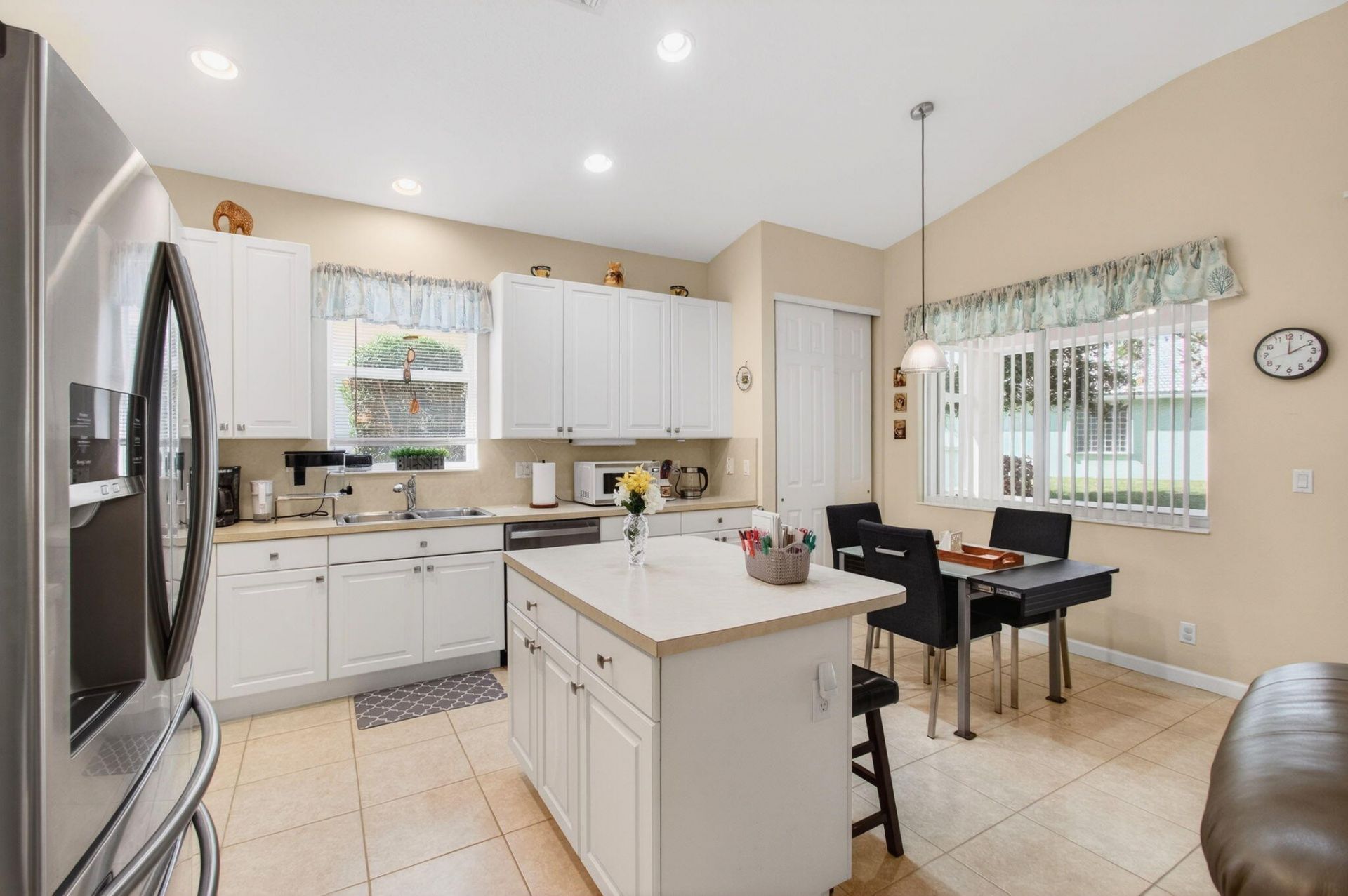 9503 Sandpiper Lane, West Palm Beach, FL 33411 Photo