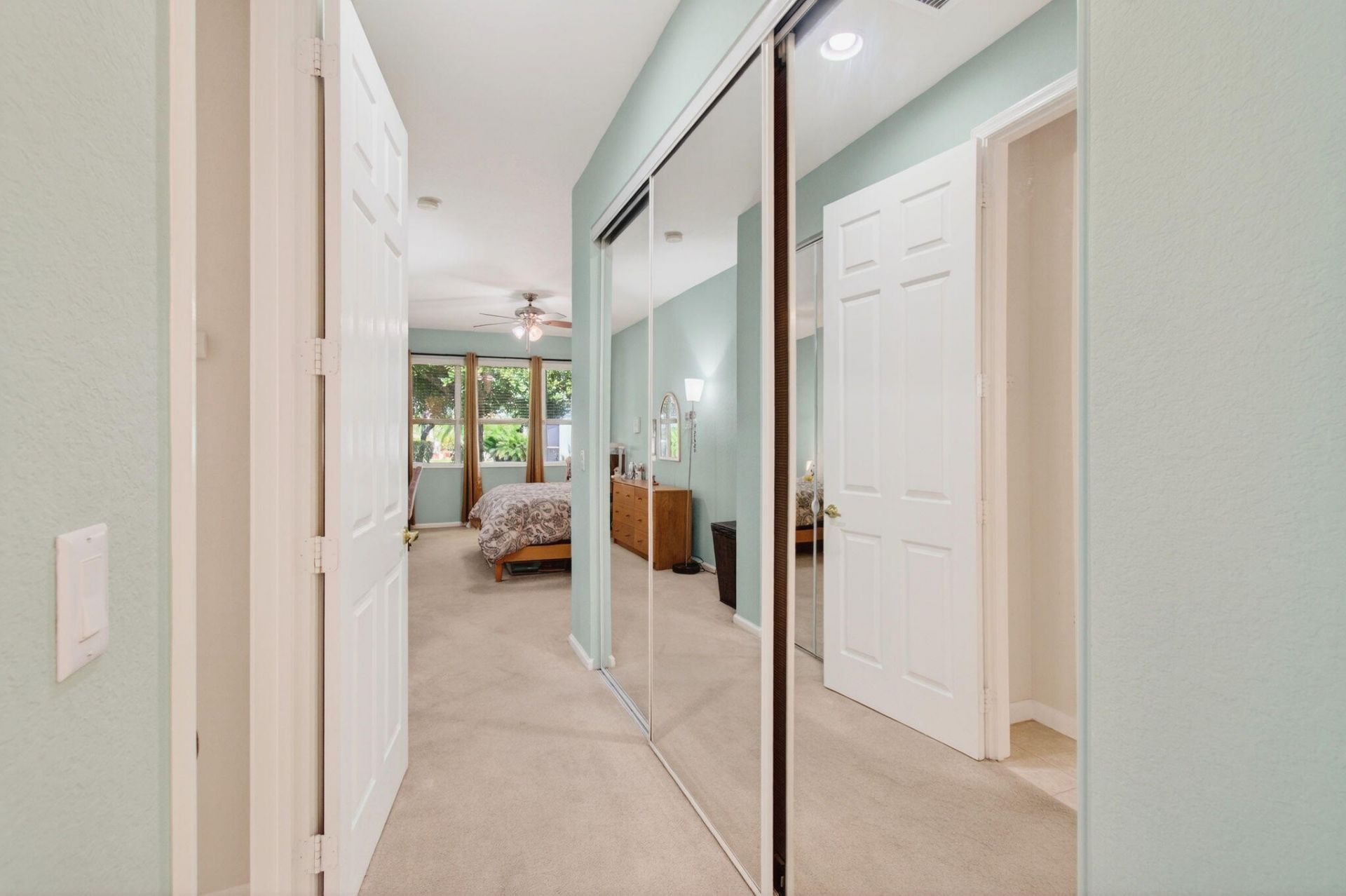 9503 Sandpiper Lane, West Palm Beach, FL 33411 Photo