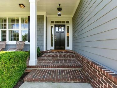 6411 Winter Harbor Drive, Flowery Branch, GA 30542