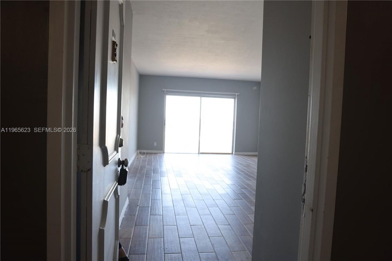 Please Call For Address, Unit 604A, Hollywood, FL 33021 Photo