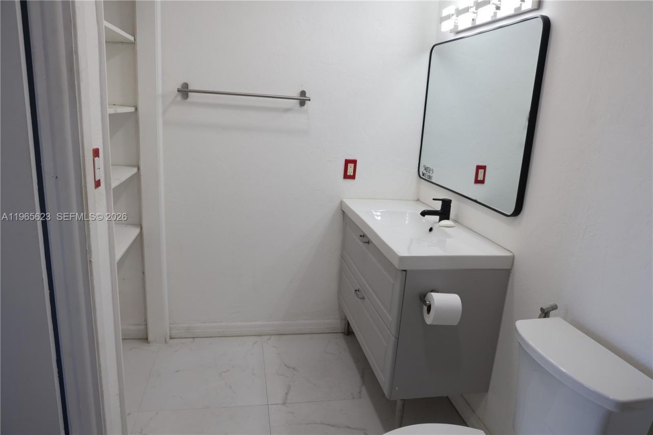 Please Call For Address, Unit 604A, Hollywood, FL 33021 Photo