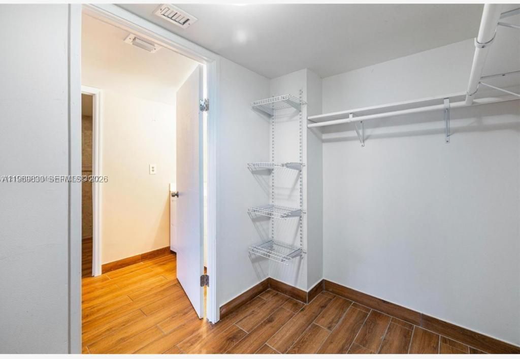 290 174th St, Unit 612, Sunny Isles Beach, FL 33160 Photo