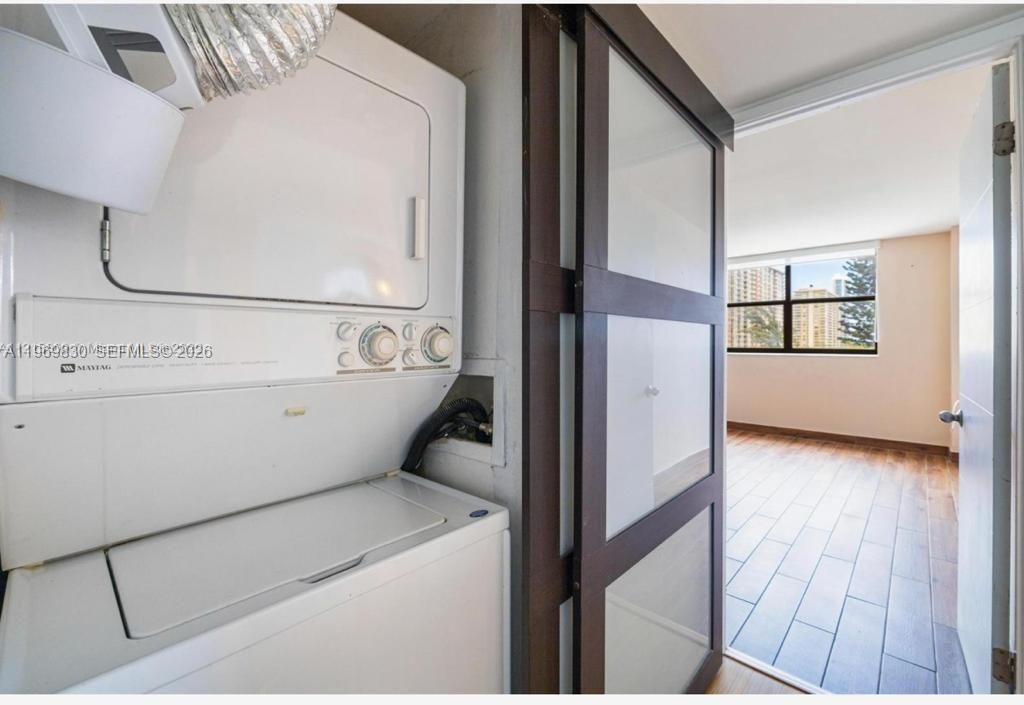 290 174th St, Unit 612, Sunny Isles Beach, FL 33160 Photo