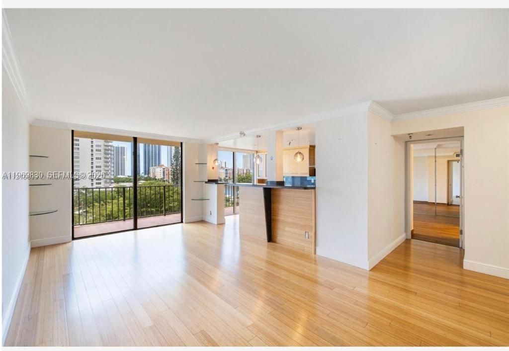 290 174th St, Unit 612, Sunny Isles Beach, FL 33160 Photo