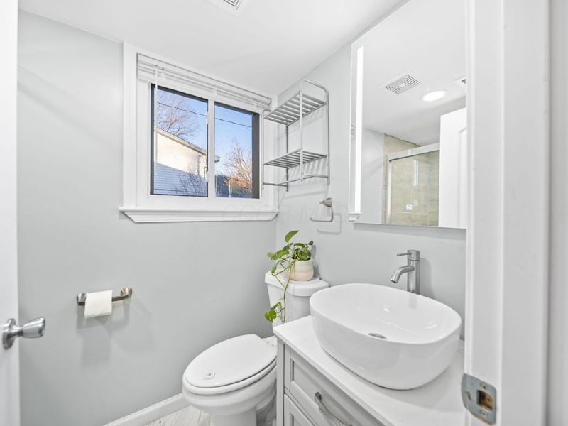 668 London Road, West Jefferson, OH 43162 Photo 17