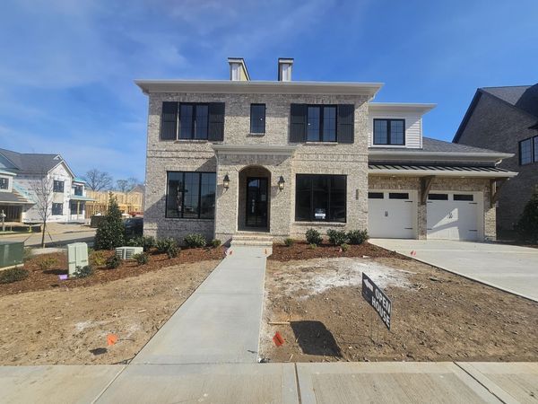 3245 Arundel Ln, Thompsons Station, TN 37179