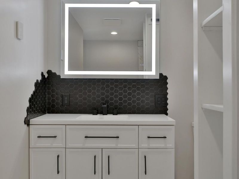 7380 Lewis Center Road, Westerville, OH 43082 Photo 26