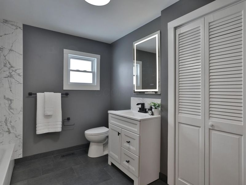 7380 Lewis Center Road, Westerville, OH 43082 Photo 35