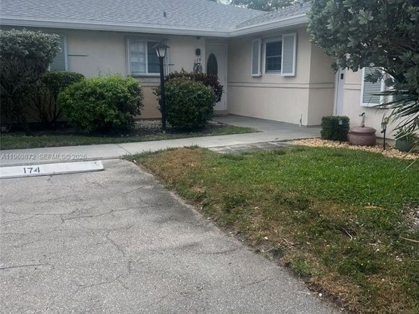 176 Cape Cod Circle , Lake Worth, FL 33467