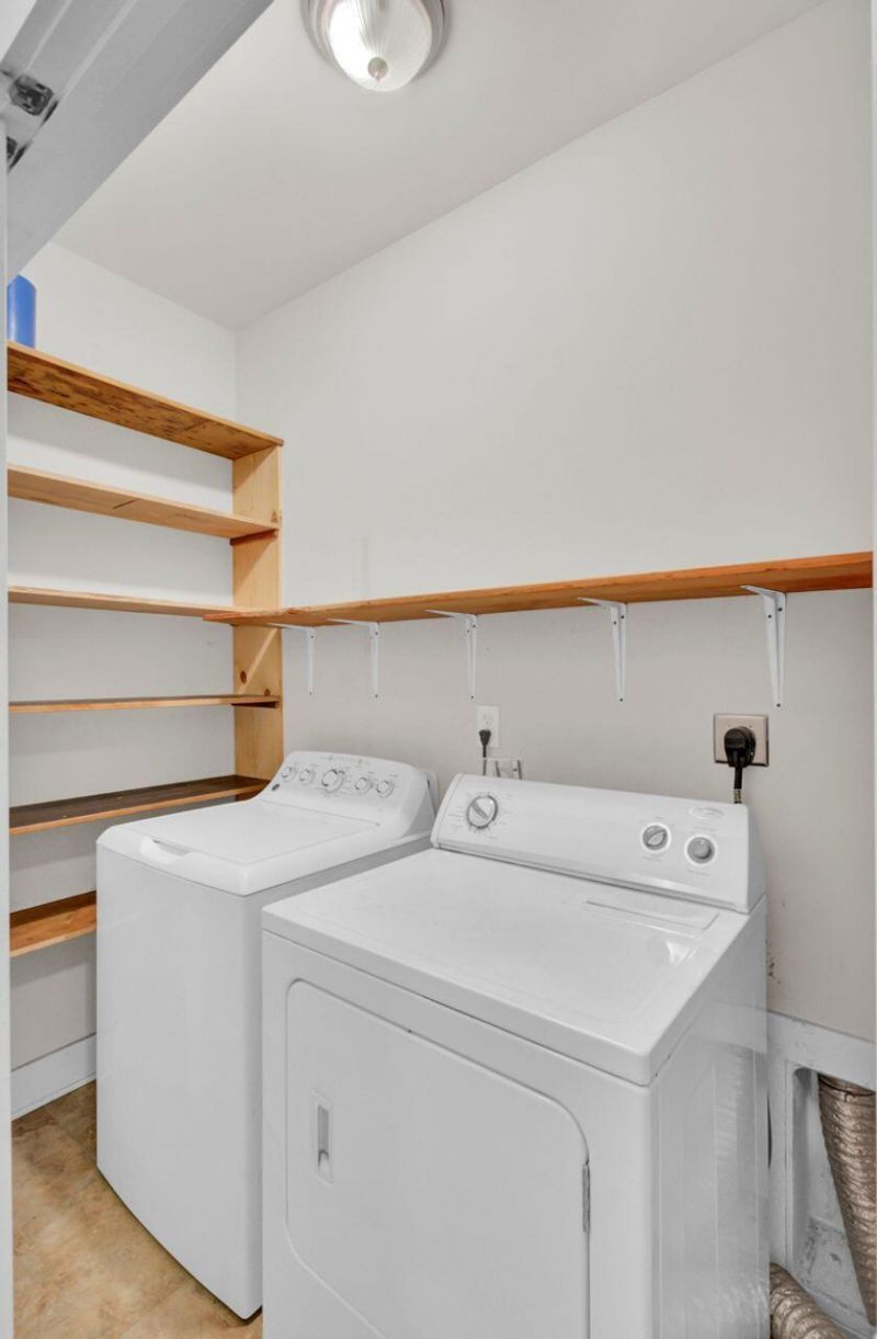 168 Brightwood Drive Photo 21