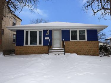 3549 Kyle Avenue N, Crystal, MN 55422