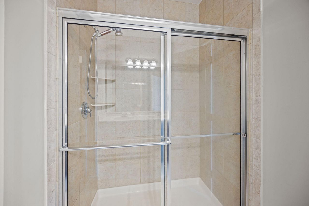 1817 Corvina Drive Photo 21