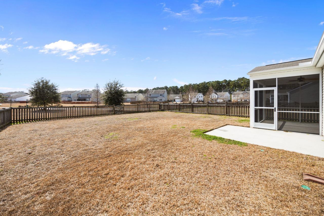 1817 Corvina Drive Photo 38