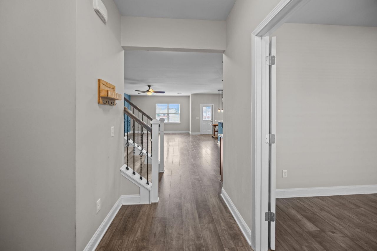 1817 Corvina Drive Photo 4