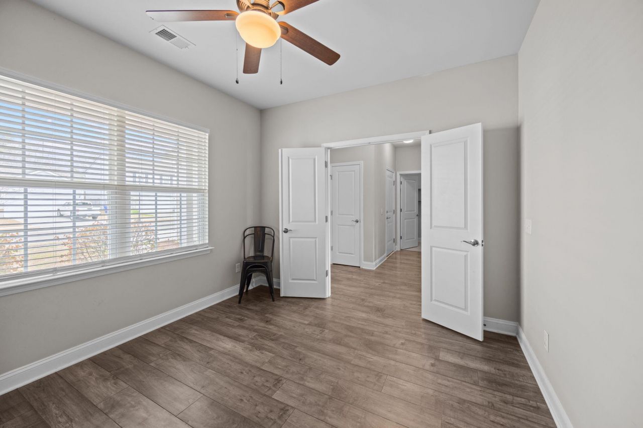 1817 Corvina Drive Photo 6