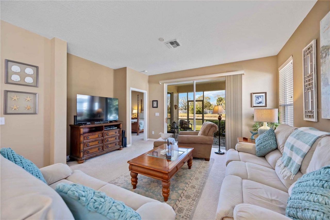 4040 Cascade Falls Drive, Sarasota, FL 34243 Photo