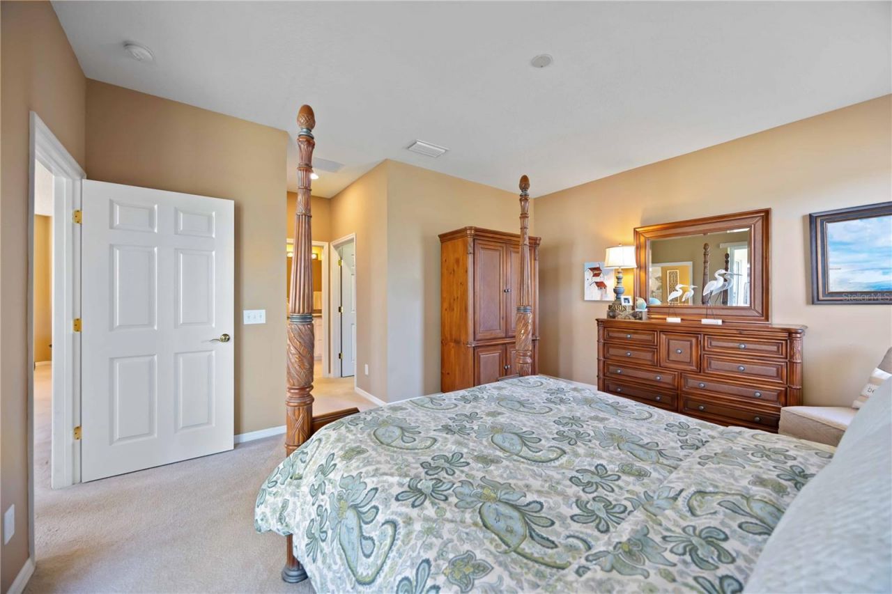 4040 Cascade Falls Drive, Sarasota, FL 34243 Photo