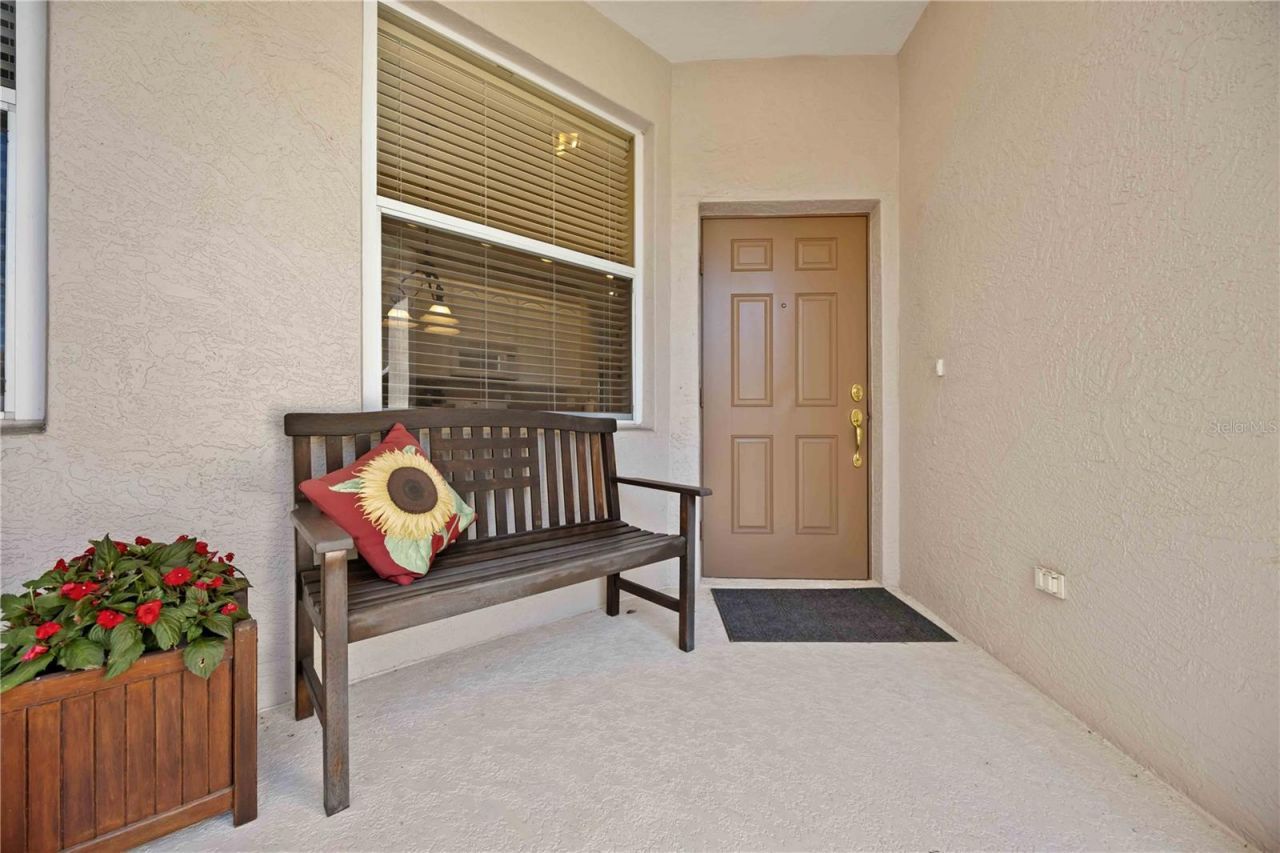 4040 Cascade Falls Drive, Sarasota, FL 34243 Photo