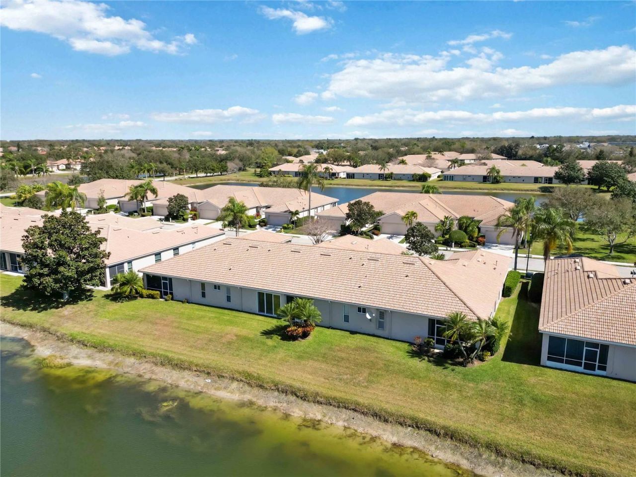 4040 Cascade Falls Drive, Sarasota, FL 34243 Photo