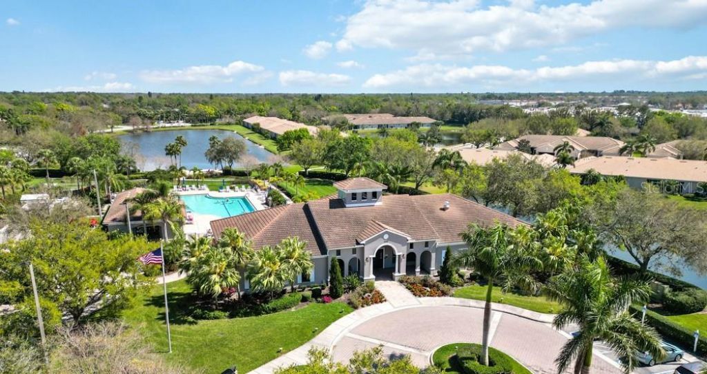 4040 Cascade Falls Drive, Sarasota, FL 34243 Photo