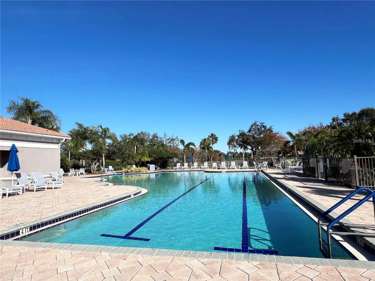 4040 Cascade Falls Drive, Sarasota, FL 34243 Photo