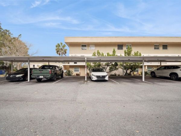 404 E ORLANDO AVENUE, Unit 1B, OCOEE, FL 34761