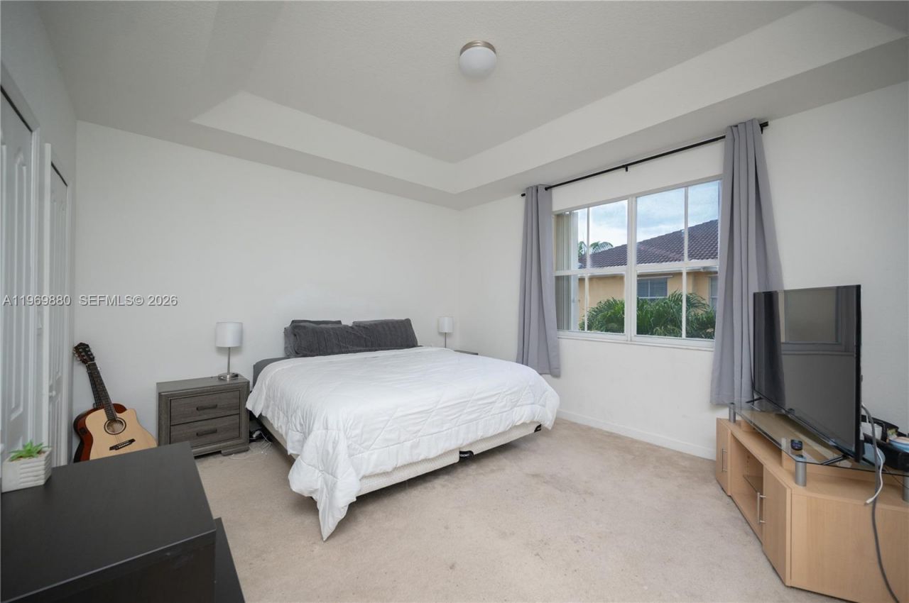 14964 SW 8 Ln, Miami, FL 33194 Photo