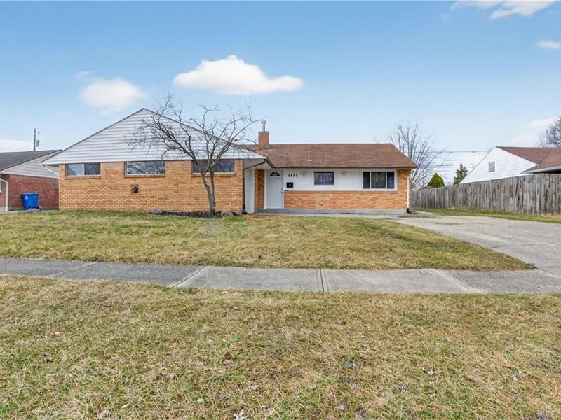 5455 Flotron Drive, Huber Heights, OH 45424 Photo 1