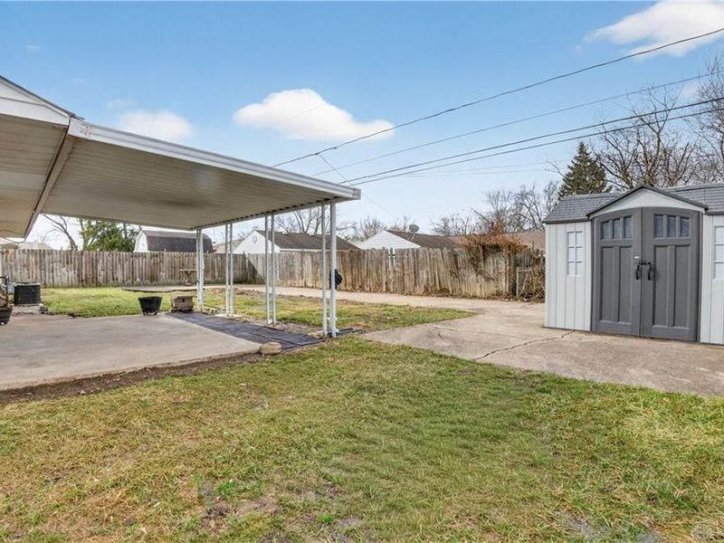 5455 Flotron Drive, Huber Heights, OH 45424 Photo 25