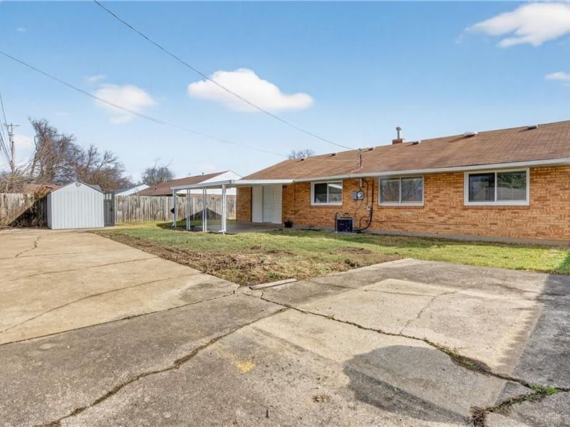 5455 Flotron Drive, Huber Heights, OH 45424 Photo 27