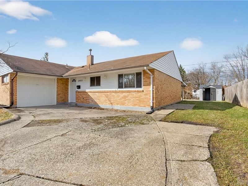 5455 Flotron Drive, Huber Heights, OH 45424 Photo 3