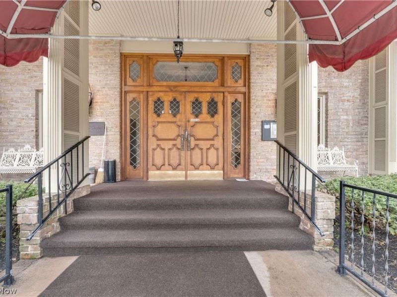 5200 West Boulevard, Unit 405, Boardman, OH 44512 Photo 2