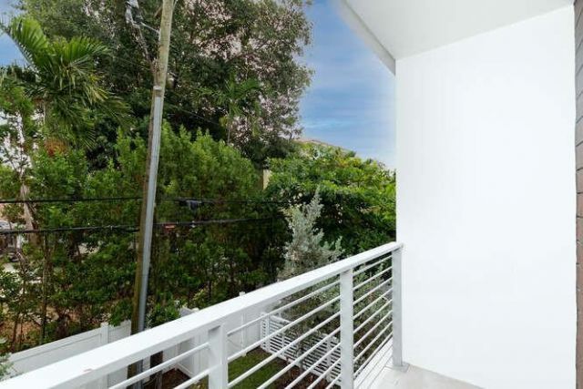 700 NE 14th Avenue, Unit 206, Fort Lauderdale, FL 33304 Photo