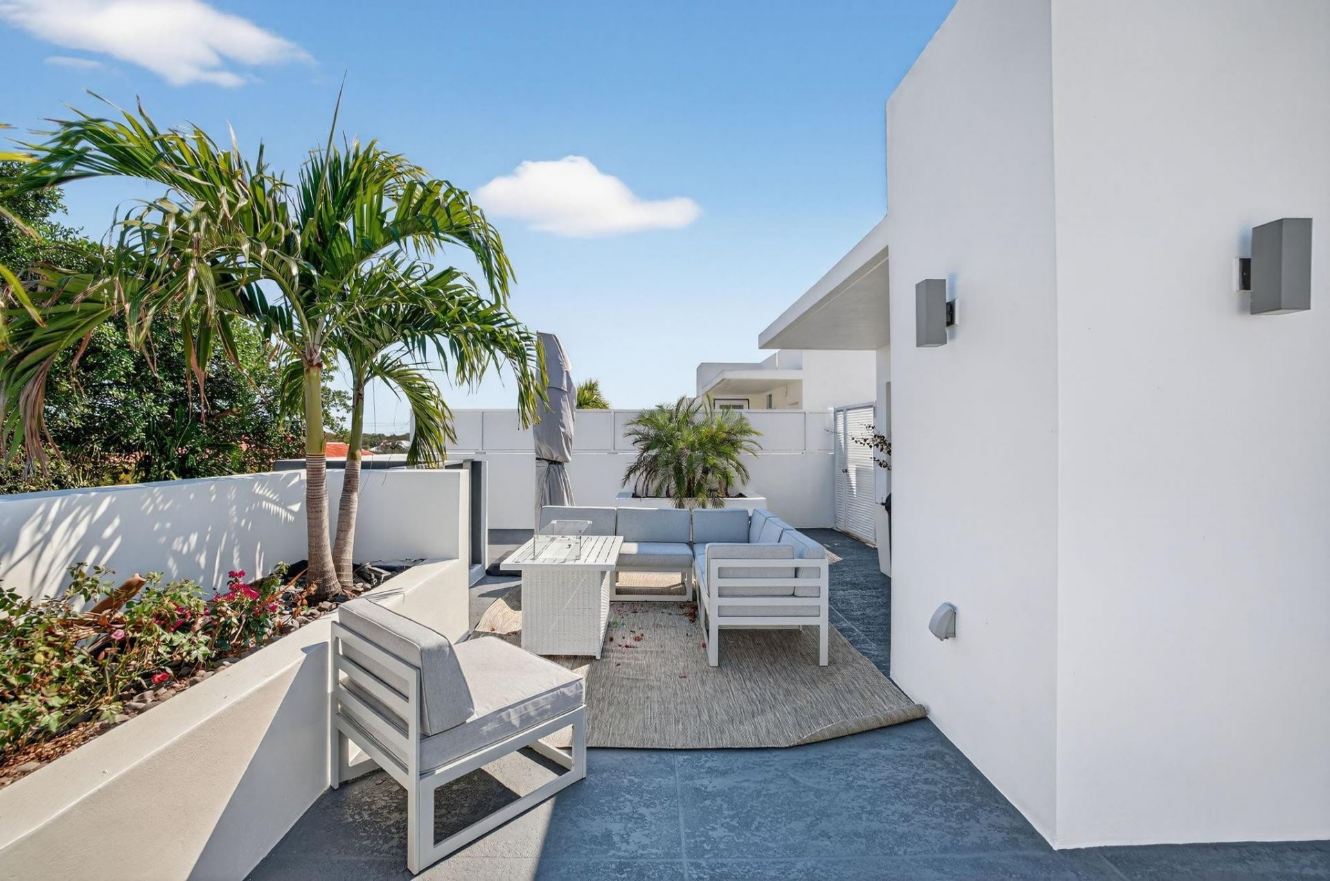 700 NE 14th Avenue, Unit 206, Fort Lauderdale, FL 33304 Photo