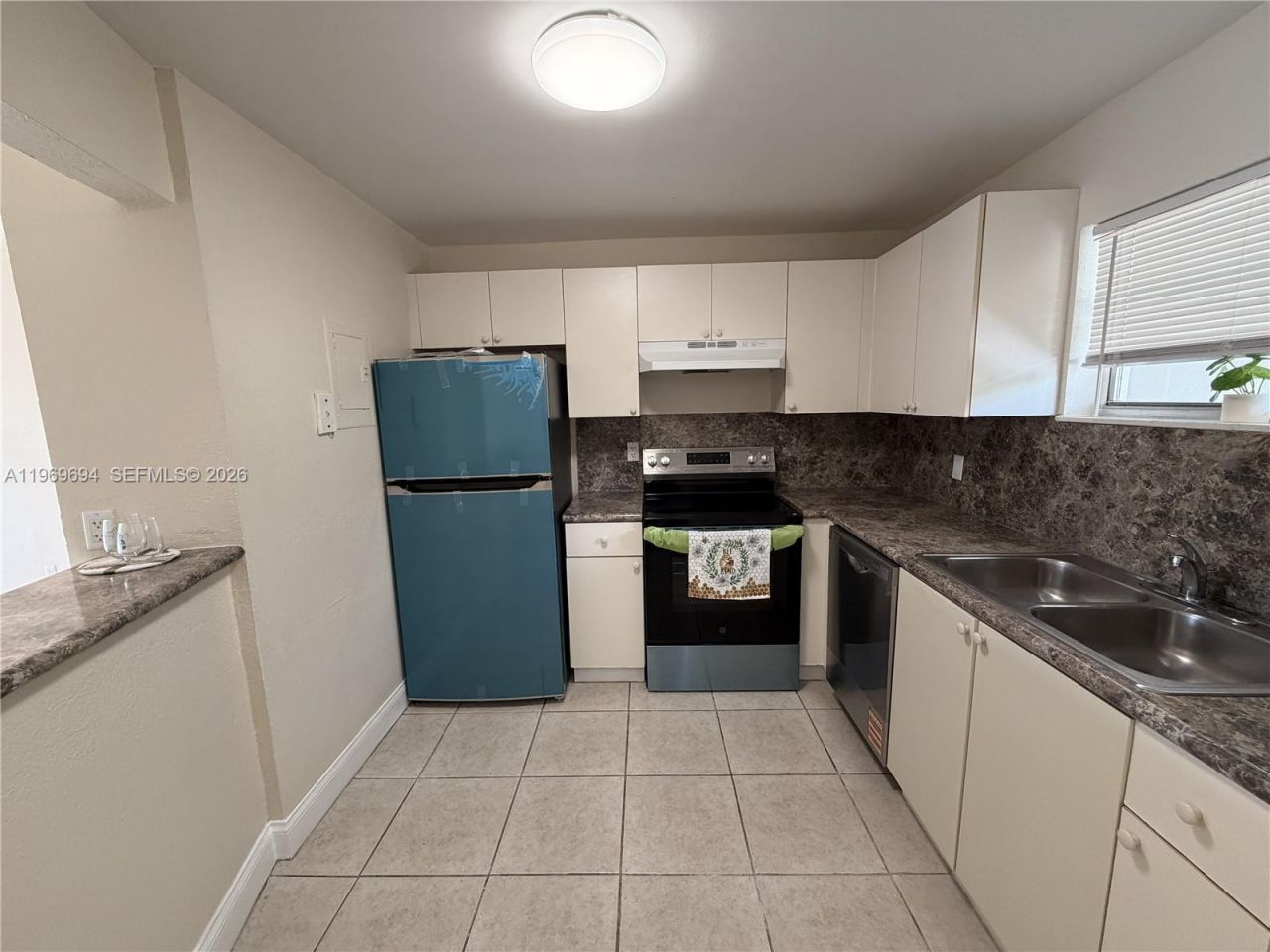 4255 N University Dr , Unit 310, Sunrise, FL 33351 Photo