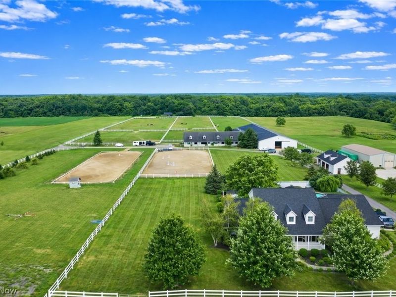 16501 Station Road, Columbia Station, OH 44028 Photo 1