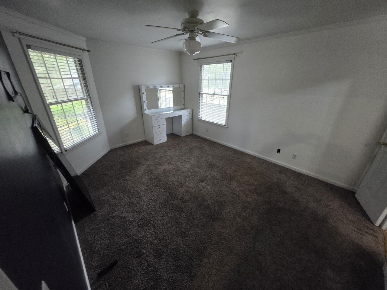 4628 Sunny Lane Photo 7