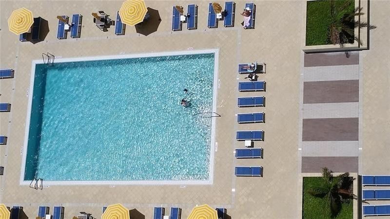 3900 NE Galt Ocean Drive, Unit 914, Fort Lauderdale, FL 33308 Photo