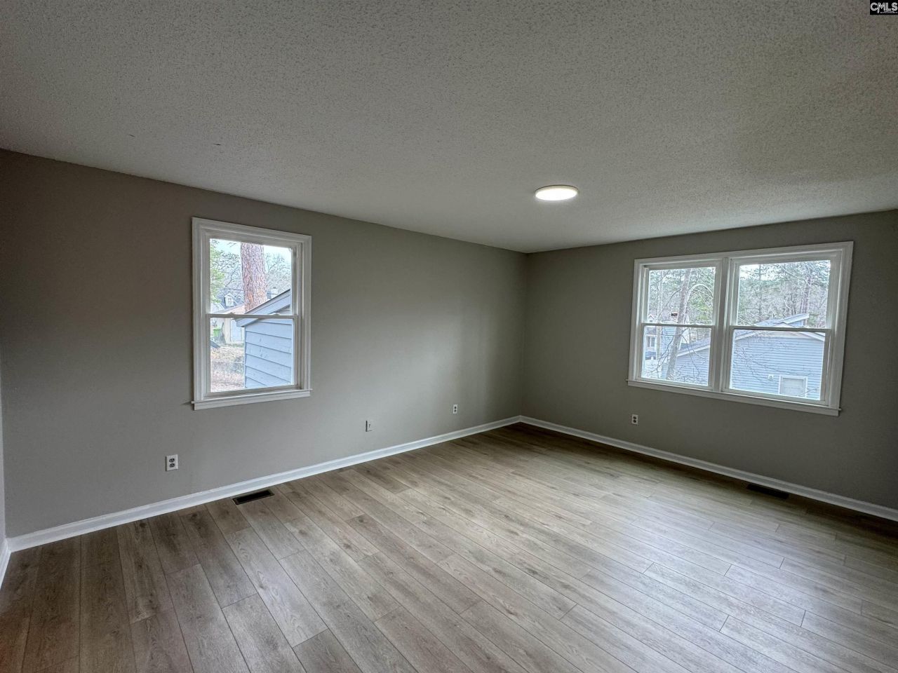 132 Roost Road  Photo 11