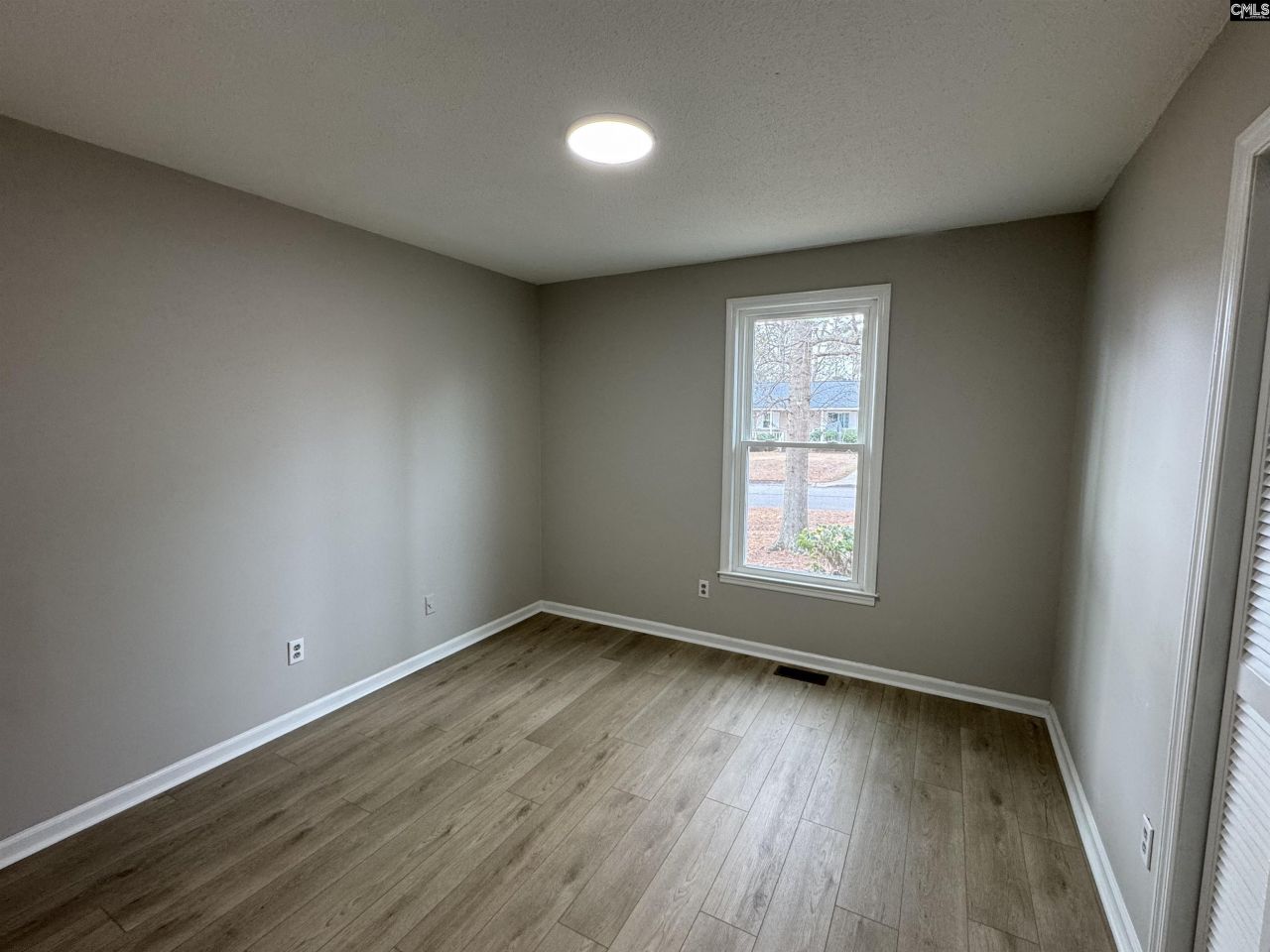 132 Roost Road  Photo 17