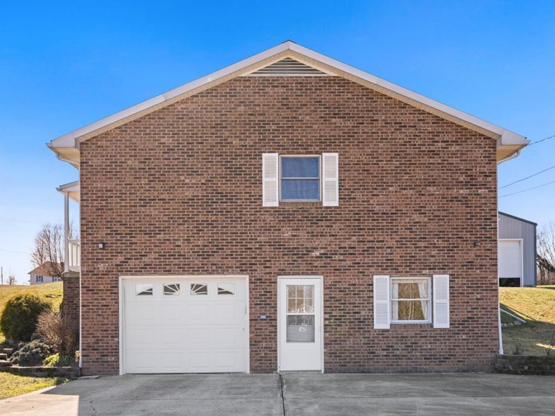 9783 State Route 335 , Minford, OH 45653 Photo 4