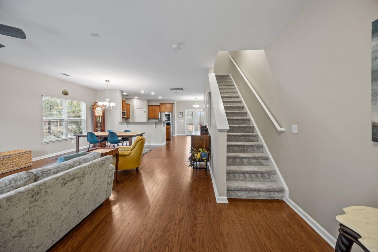 3288 Comsee Lane Photo 5