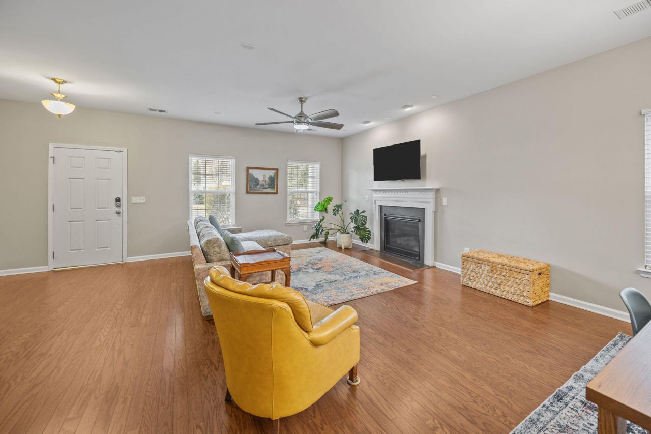 3288 Comsee Lane Photo 6