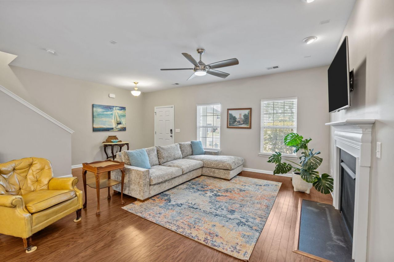 3288 Comsee Lane Photo 7