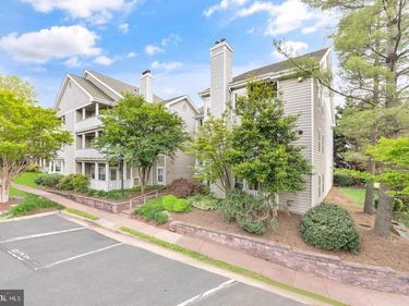 14309 CLIMBING ROSE WAY, Unit 304, CENTREVILLE, VA 20121