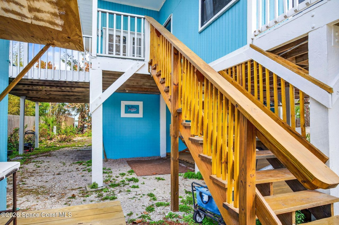 51 Vip Island, Unit B, Grant, FL 32949 Photo