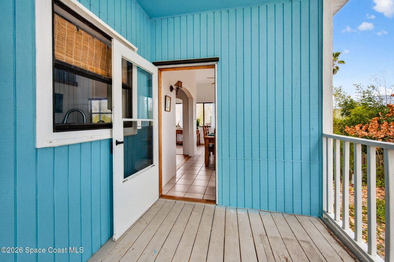 51 Vip Island, Unit B, Grant, FL 32949 Photo