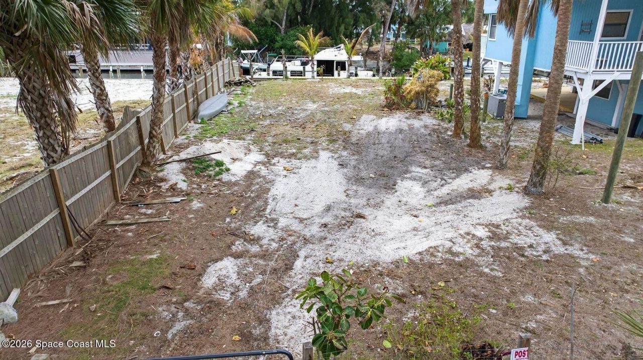 51 Vip Island, Unit B, Grant, FL 32949 Photo