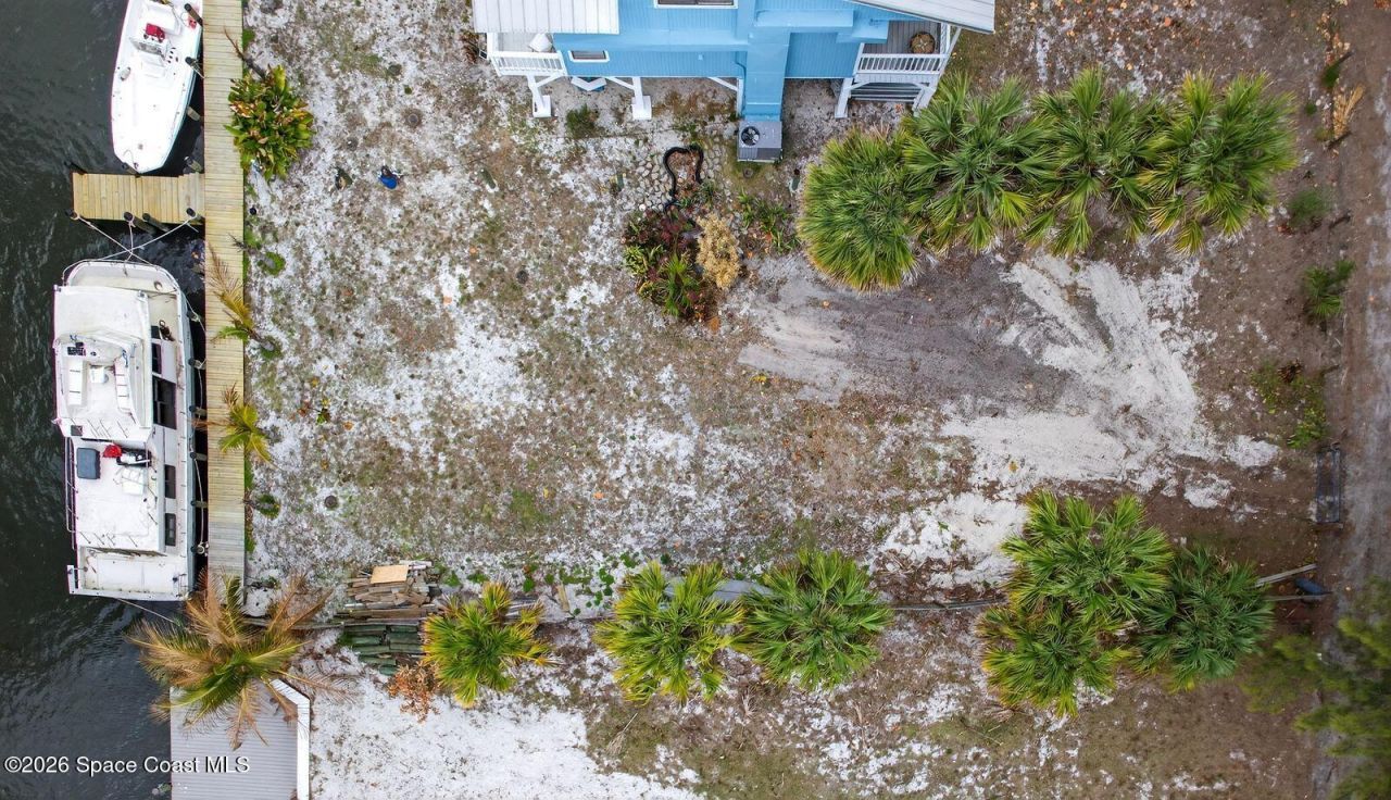 51 Vip Island, Unit B, Grant, FL 32949 Photo