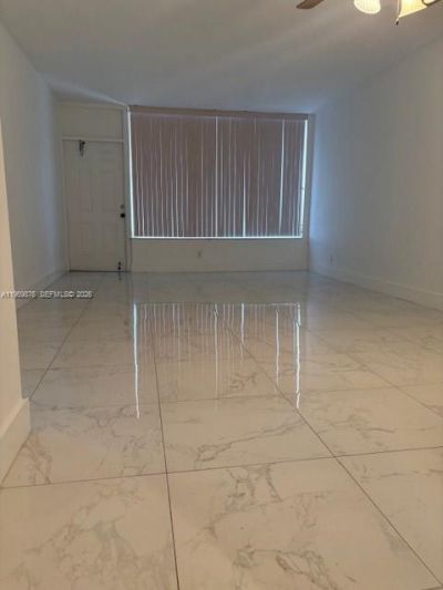 3181 S Ocean Dr, Unit 304, Hallandale Beach, FL 33009 Photo